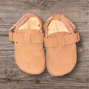 Lucky Brand Kids Tan Slippers